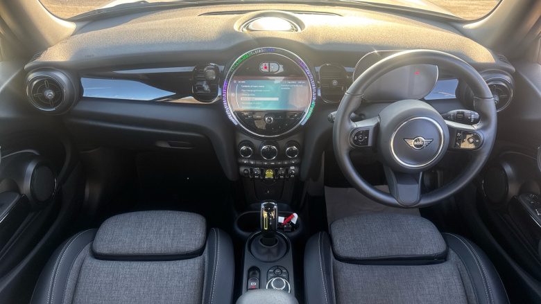 MINI Hatchback 135kW Cooper S Level 2 33kWh 3dr Auto Electric Hatchback